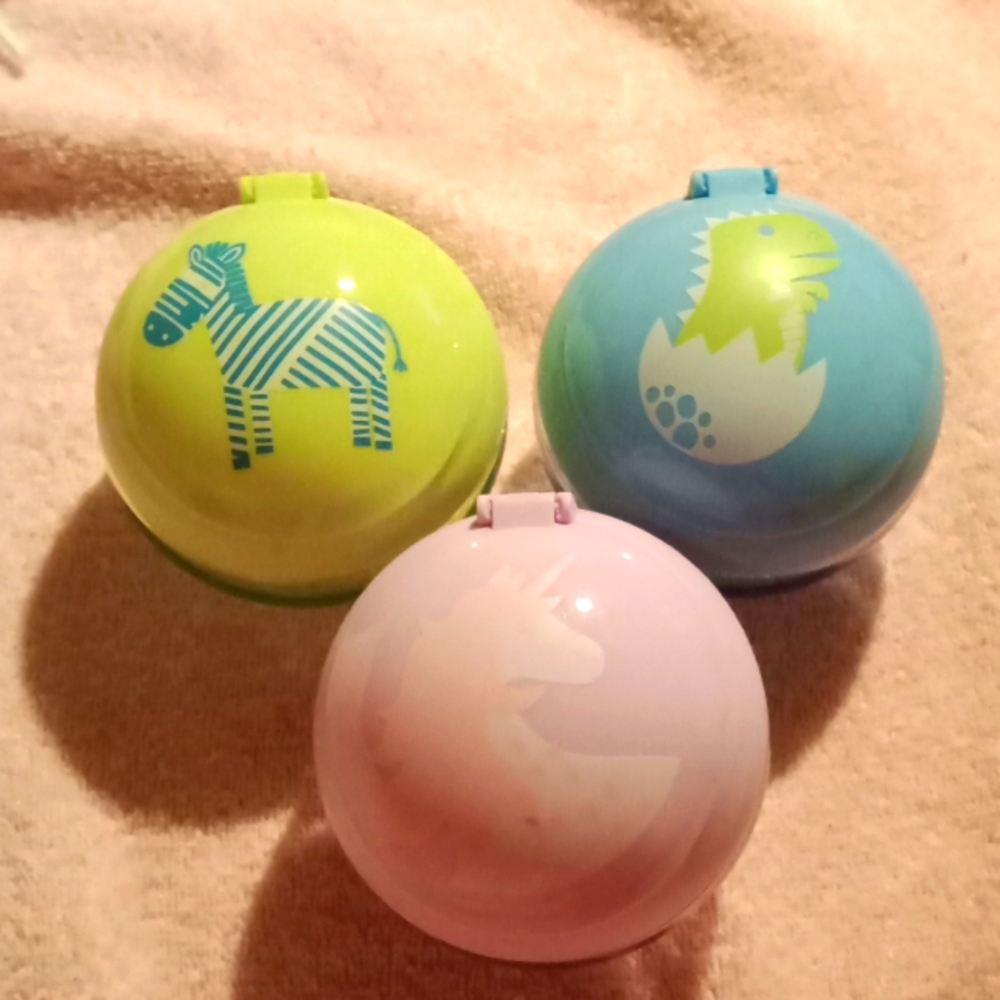 3 snack bowls